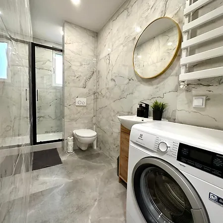 Kwatera prywatna Mmrent Moonlight *