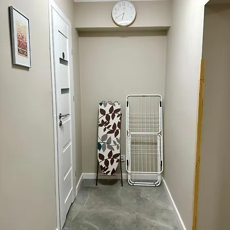 ホームステイ Mmrent Moonlight グダニスク